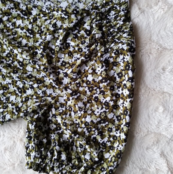 MICHAEL KORS Floral Green Blouse - Picture 12 of 13